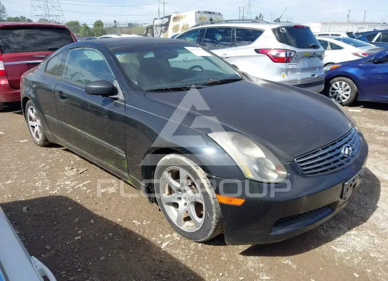 2005 Infinity G35 photo