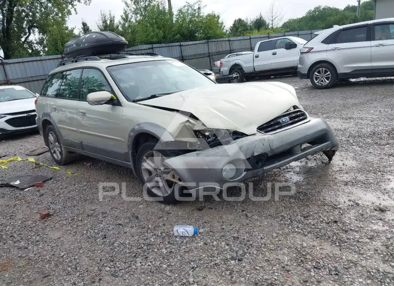 2005 Subaru Outback photo