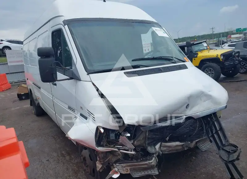 2005 Dodge SPRINTER photo