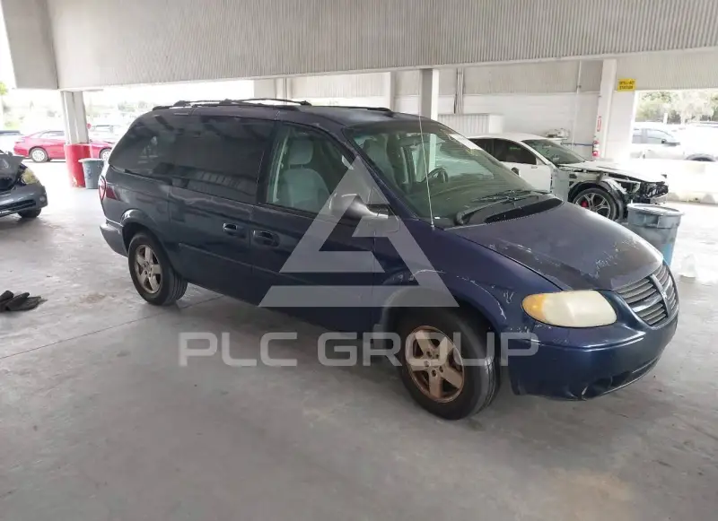 2005 Dodge Grand Caravan photo