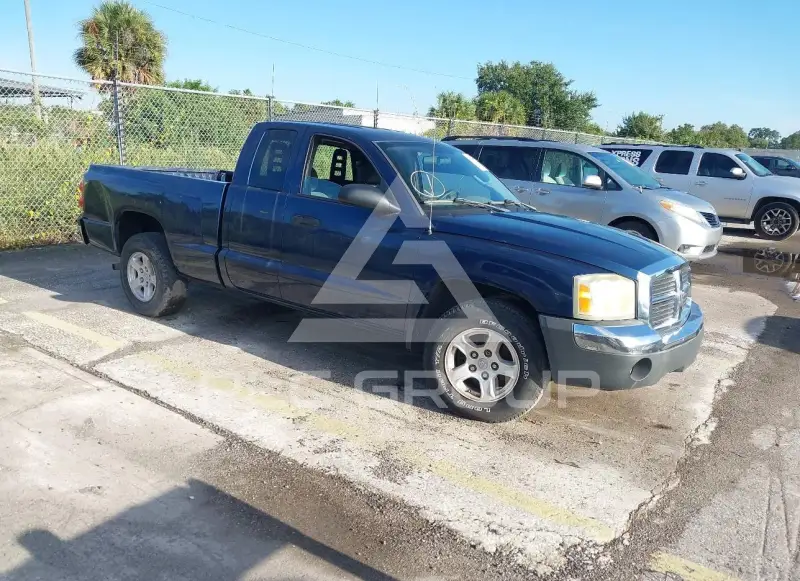 2005 Dodge DAKOTA фото