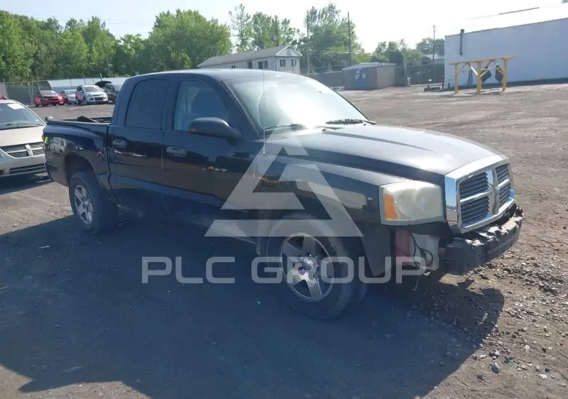 2005 Dodge DAKOTA фото