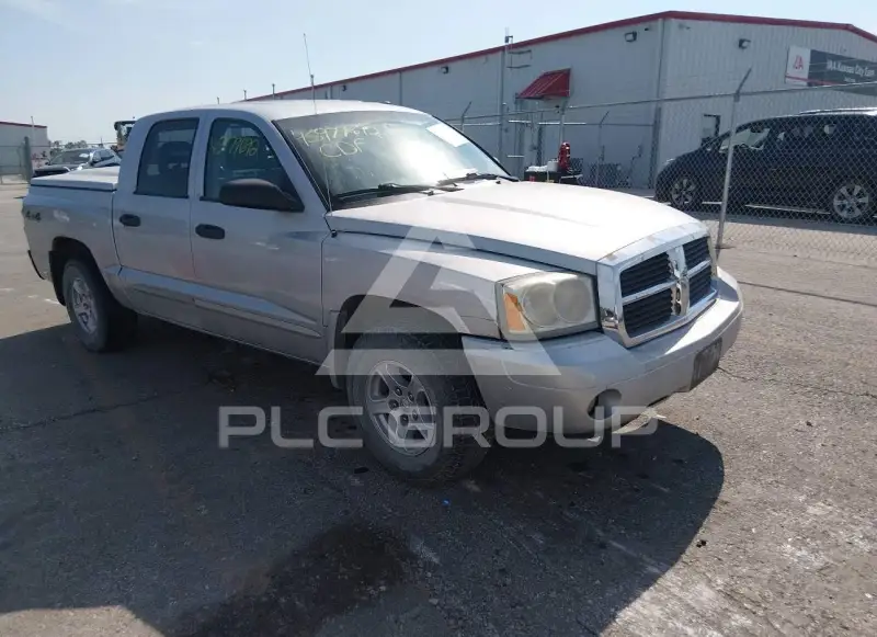 2005 Dodge DAKOTA фото