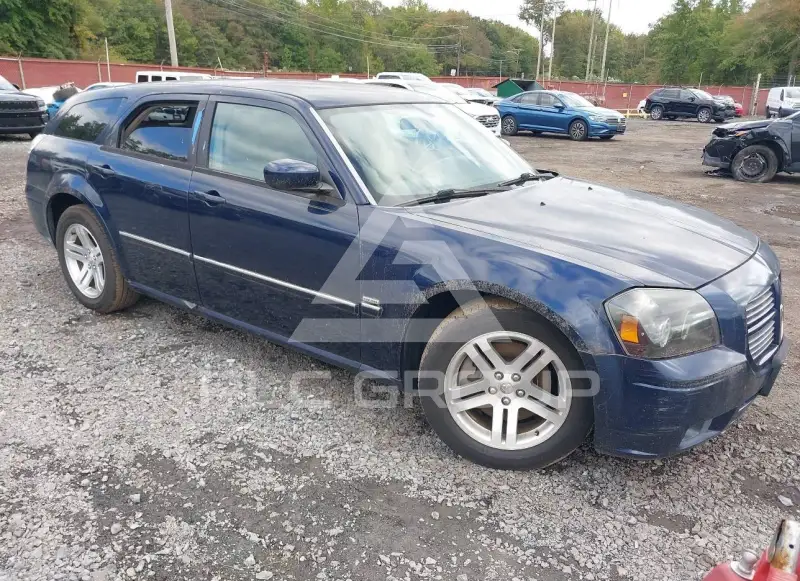 2005 Dodge MAGNUM photo