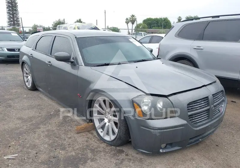 2005 Dodge MAGNUM фото
