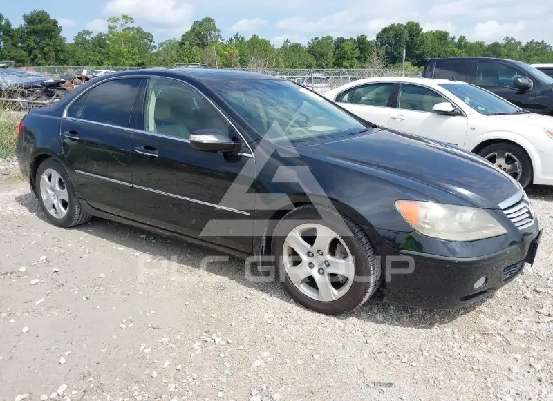 2005 Acura RL photo