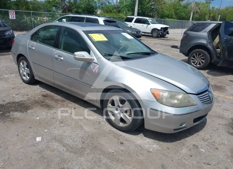 2005 Acura RL photo