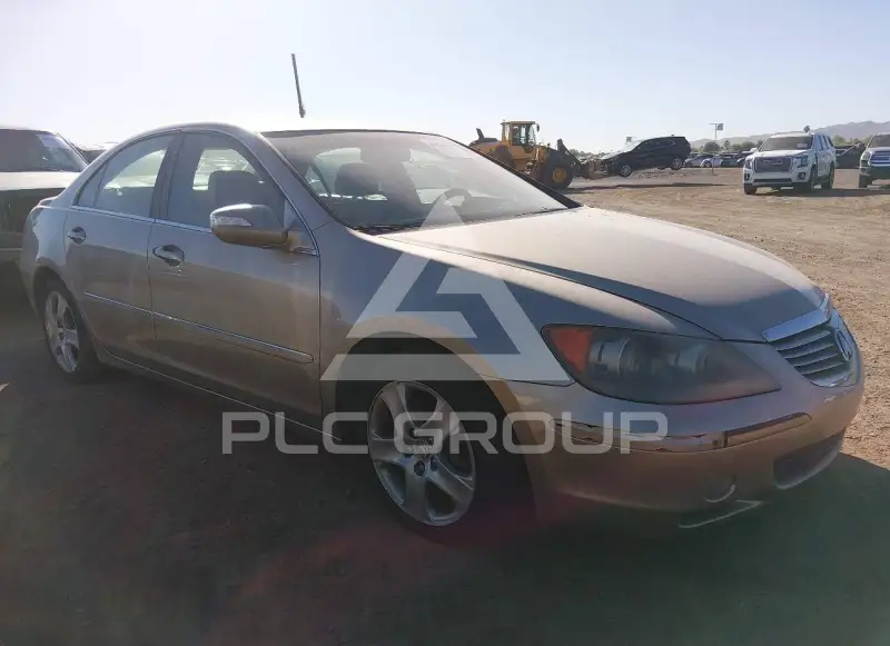 2005 Acura RL photo