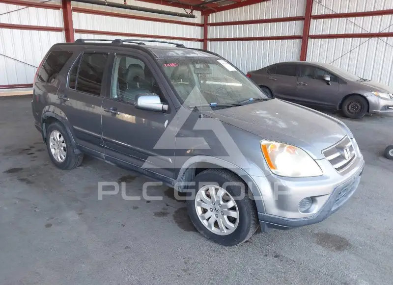 2005 Honda CR-V photo