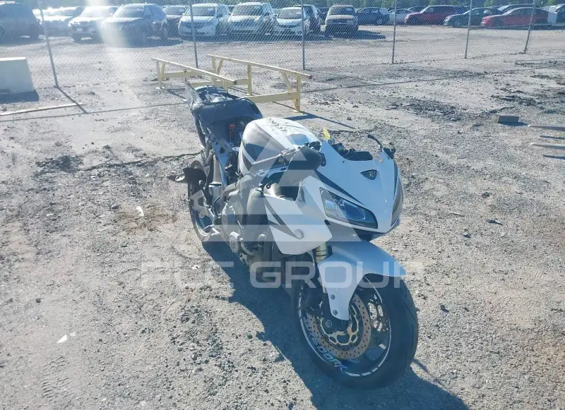 2005 Honda CBR600 фото