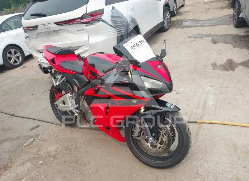 2005 Honda CBR600 фото