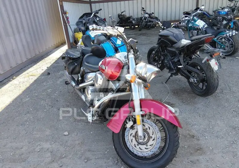 2005 Honda VT1300 фото