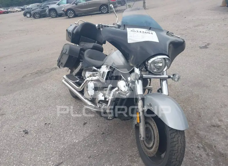 2005 Honda VTX1300 photo