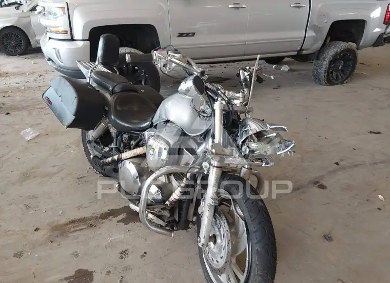 2005 Honda VTX1300 photo
