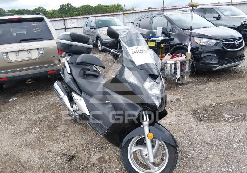 2005 Honda Silver Wing фото
