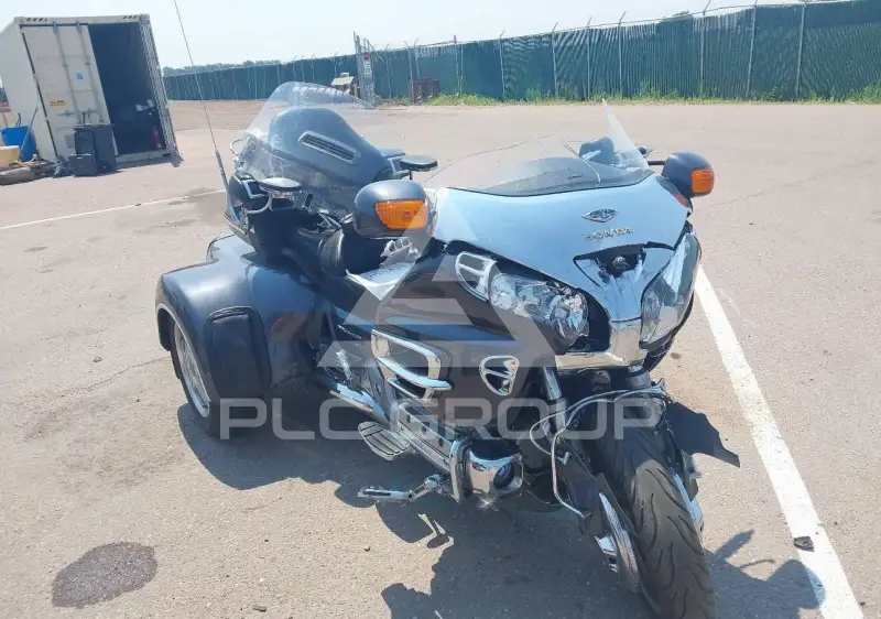 2005 Honda GL1800 фото