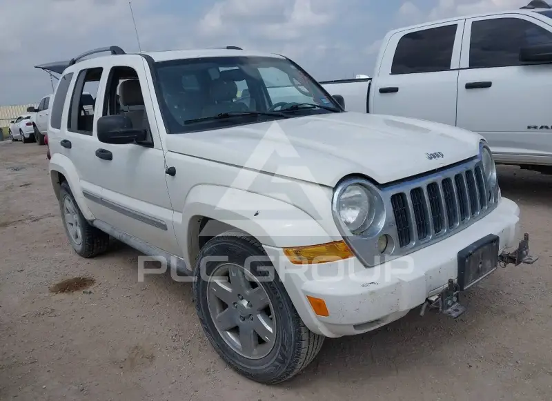 2005 Jeep LIBERTY фото