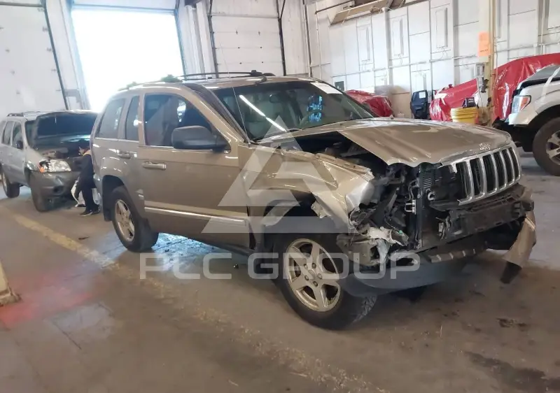 2005 Jeep Grand Cherokee photo