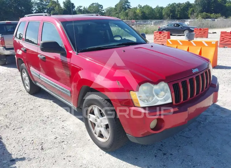 2005 Jeep Grand Cherokee photo