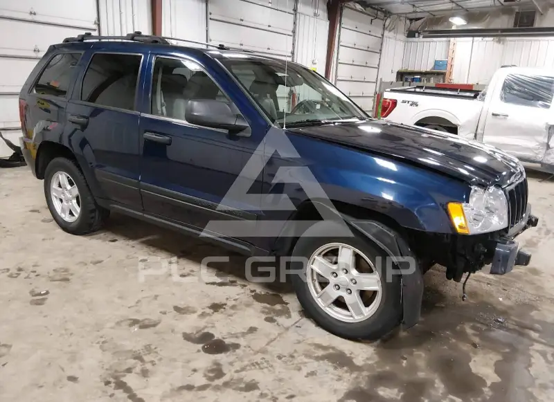 2005 Jeep Grand Cherokee photo