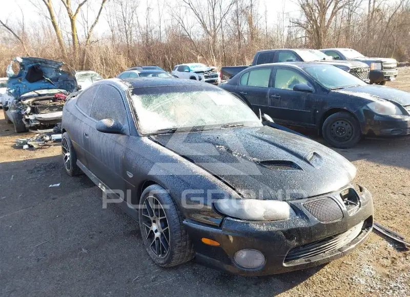 2005 Pontiac GTO фото
