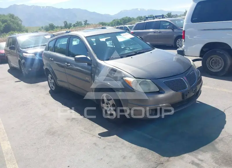 2005 Pontiac VIBE photo