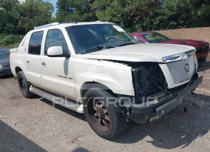 2005 Cadillac ESCALADE фото