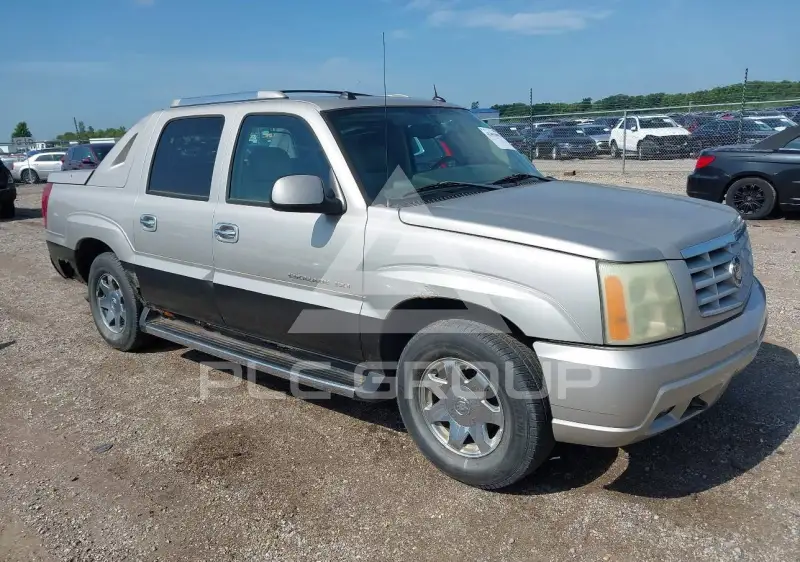 2005 Cadillac ESCALADE фото