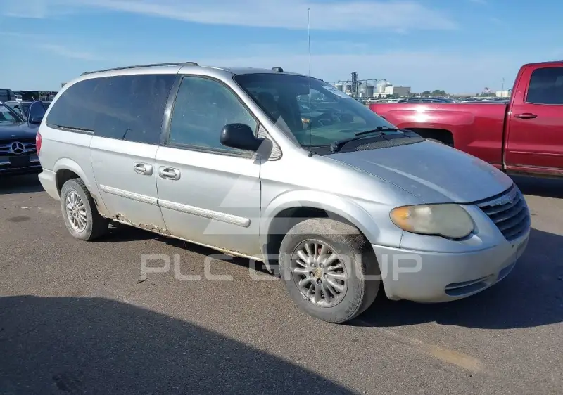 2005 Chrysler TOWN & COUNTRY photo