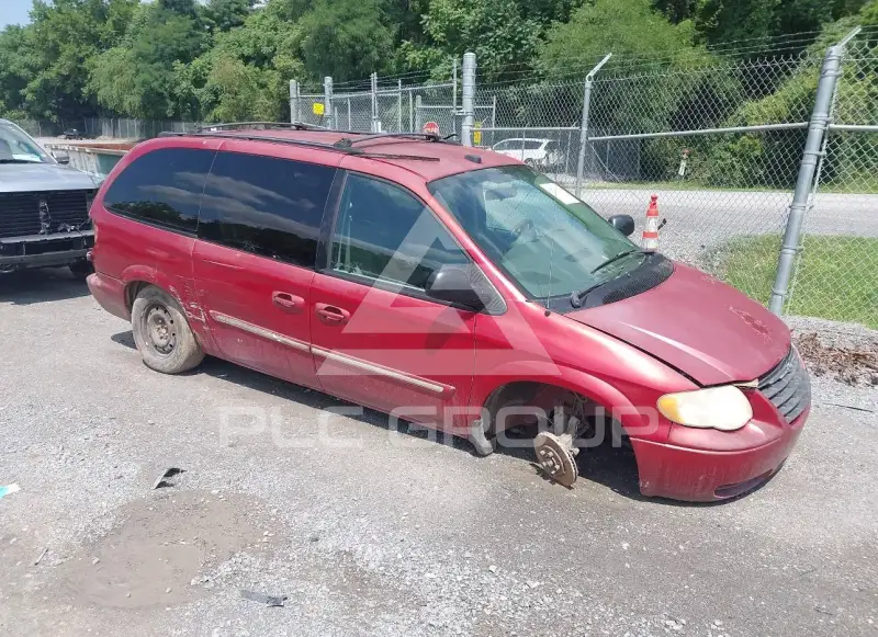 2005 Chrysler TOWN & COUNTRY photo