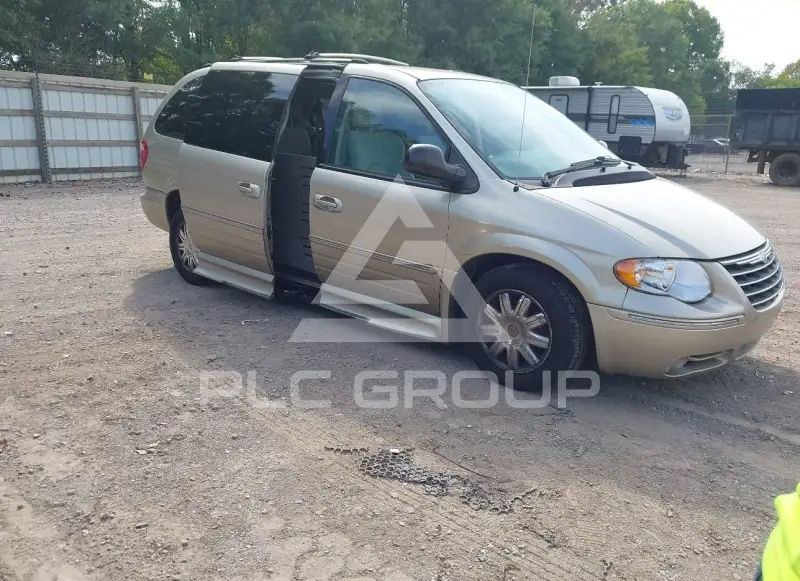 2005 Chrysler TOWN & COUNTRY фото