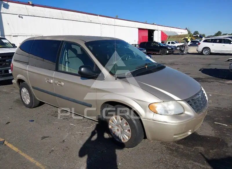 2005 Chrysler TOWN & COUNTRY фото