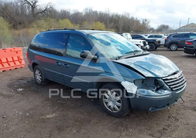 2005 Chrysler TOWN & COUNTRY фото