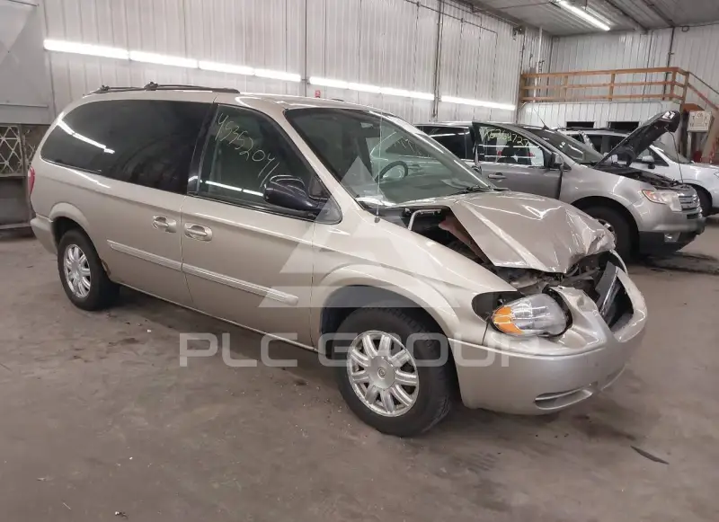 2005 Chrysler TOWN & COUNTRY фото