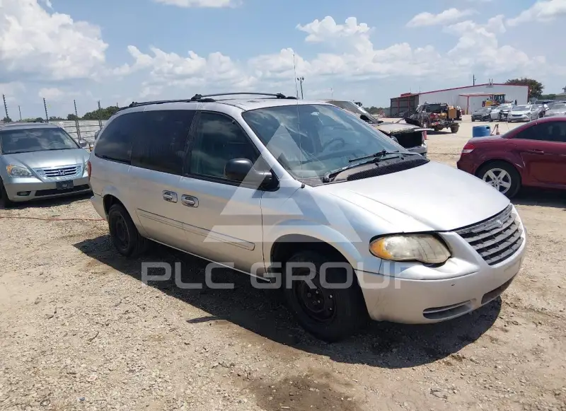 2005 Chrysler TOWN & COUNTRY фото