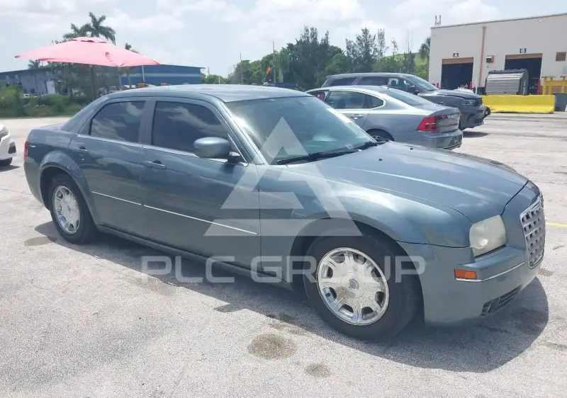 2005 Chrysler 300 фото
