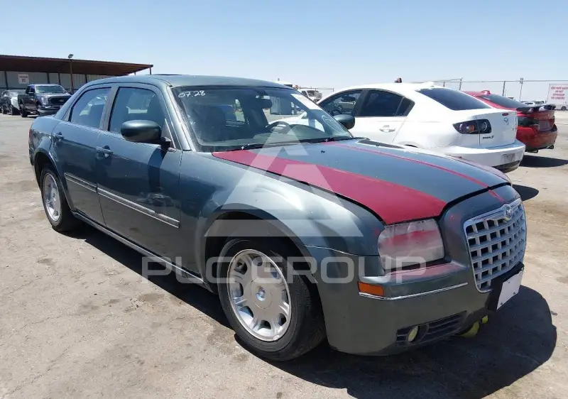 2005 Chrysler 300 фото
