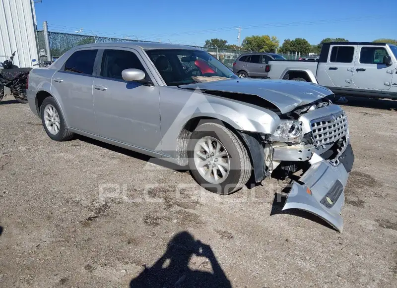 2005 Chrysler 300 фото