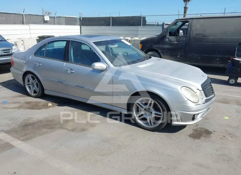 2005 Mercedes Benz E 550 photo