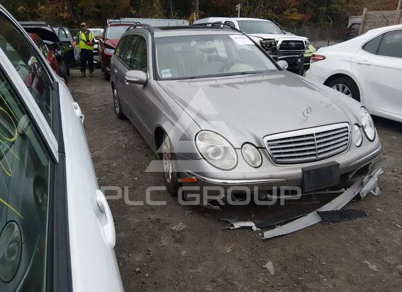 2005 Mercedes Benz E 320 photo