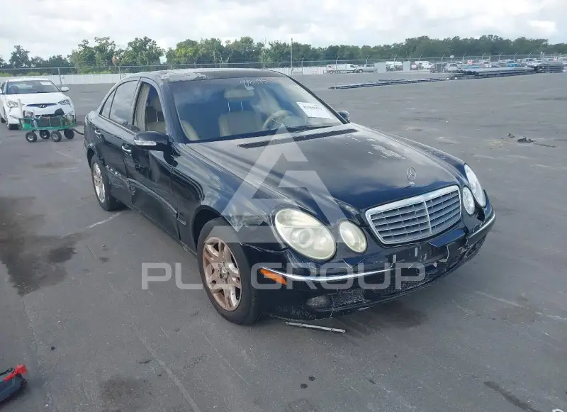 2005 Mercedes Benz E 320 фото
