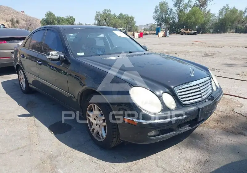 2005 Mercedes Benz E 320 фото