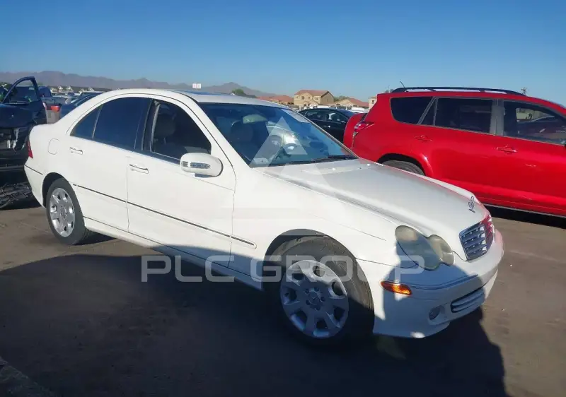 2005 Mercedes Benz C 240 photo
