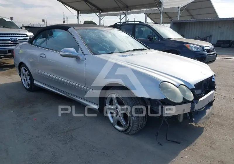 2005 Mercedes Benz CLK 500 фото