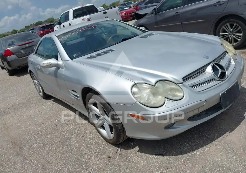 2005 Mercedes Benz SL 500 photo