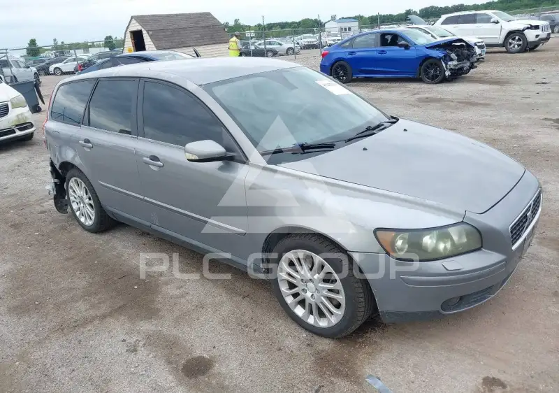 2005 Volvo V50 фото