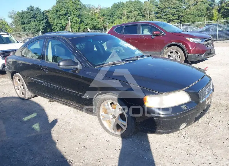 2005 Volvo S60 фото