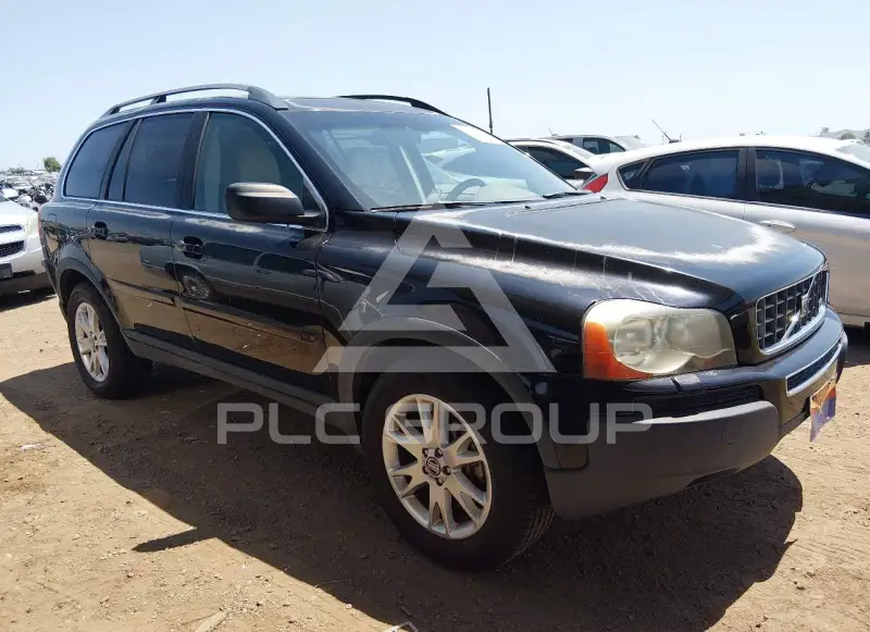 2005 Volvo XC90 photo