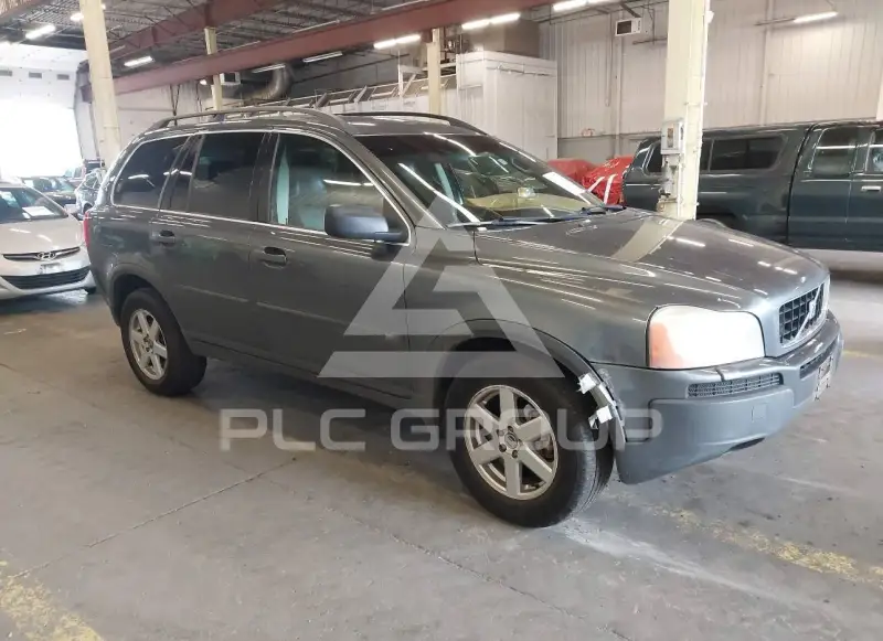 2005 Volvo XC90 photo