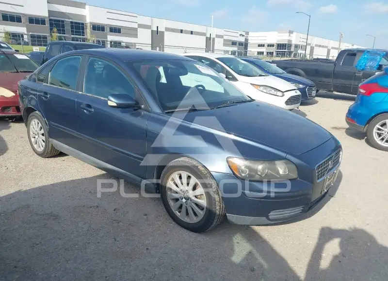 2005 Volvo S40 фото